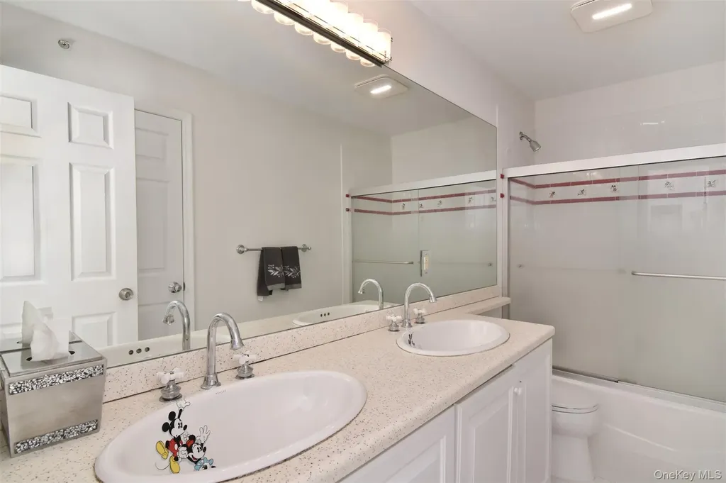 143 Classic Court White Plains NY 10603