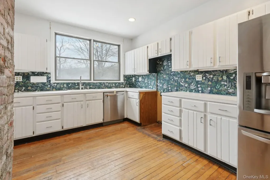 32 E Lake Stable Road Tuxedo Park NY 10987