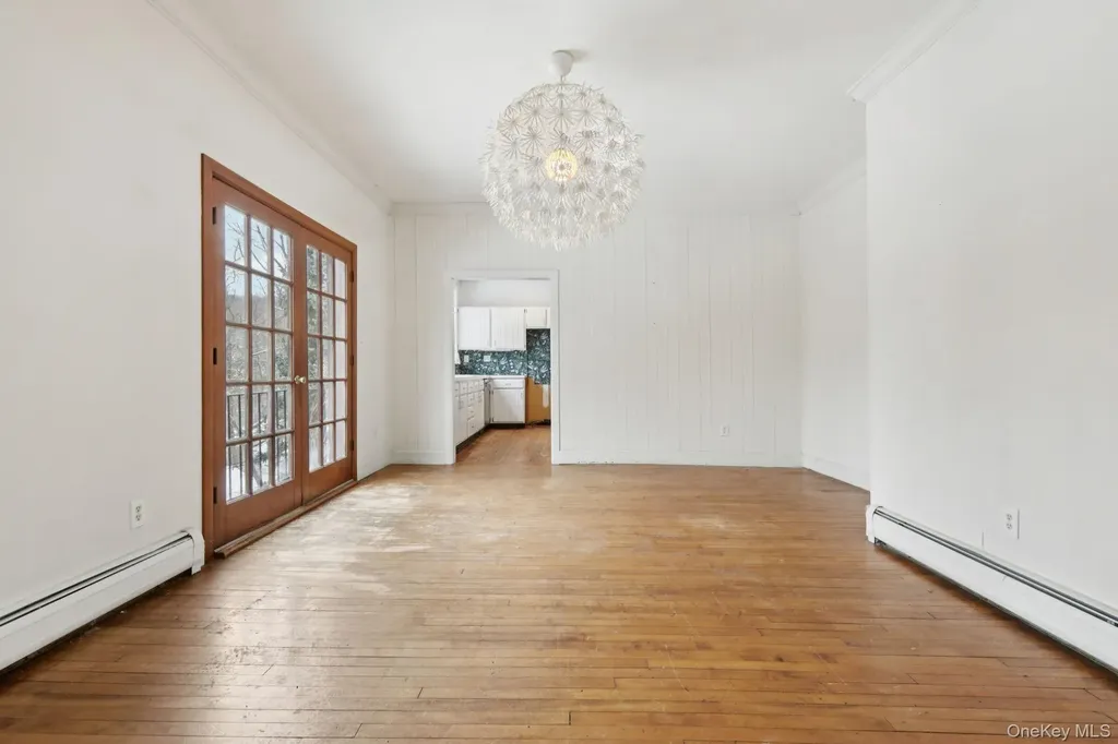 32 E Lake Stable Road Tuxedo Park NY 10987