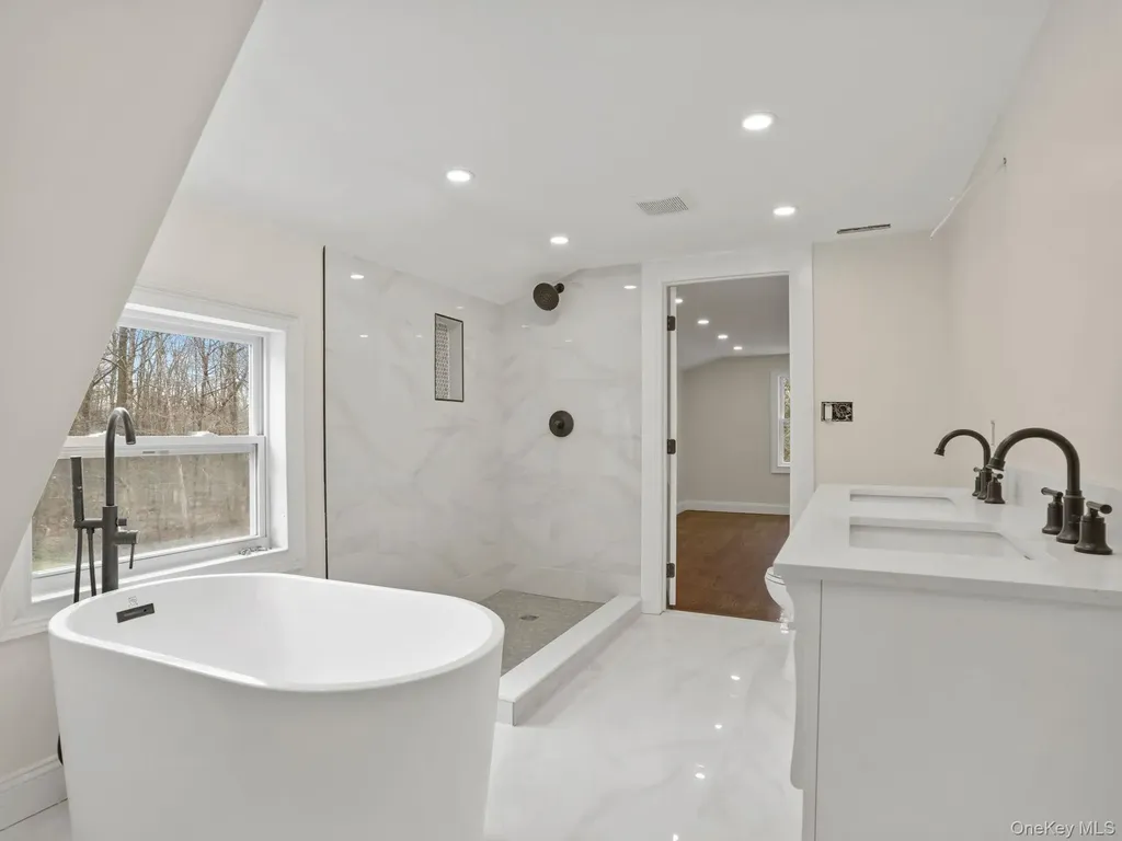65 Hickory Lane Bedford NY 10506