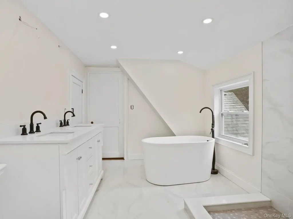 65 Hickory Lane Bedford NY 10506