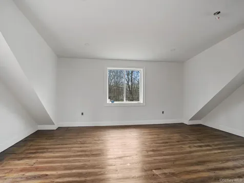 65 Hickory Lane Bedford NY 10506