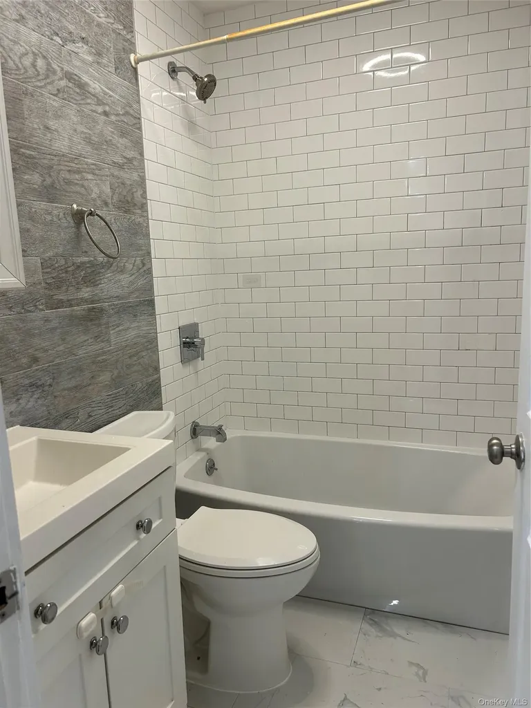 139-11 87th Drive Jamaica NY 11435