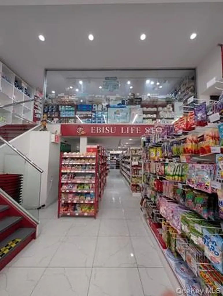 40-48 Main Street Flushing NY 11354