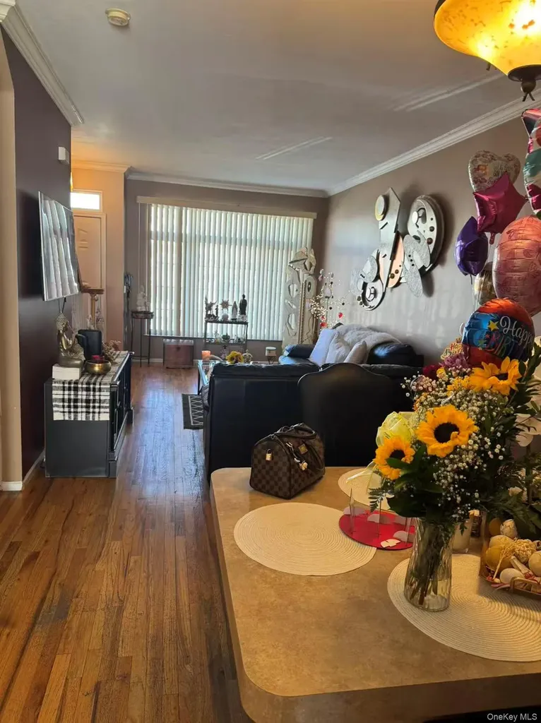 24 Merrill Avenue Staten Island NY 10314