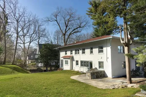 30 Southlawn Avenue Dobbs Ferry NY 10522