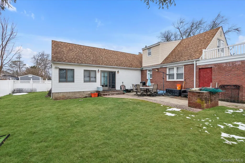 227 Concord Avenue West Hempstead NY 11552