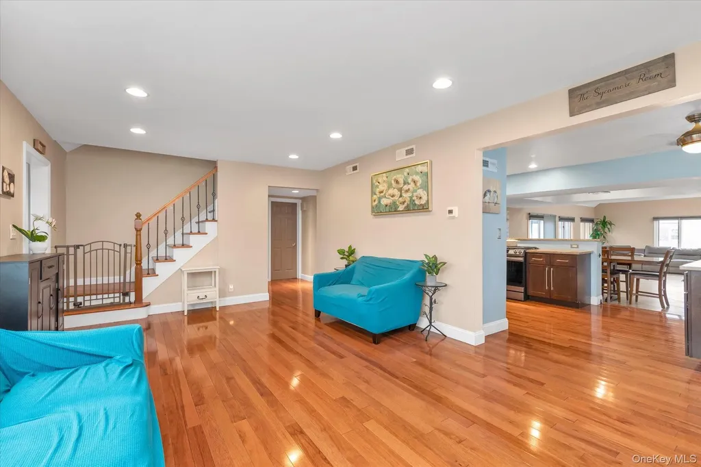 227 Concord Avenue West Hempstead NY 11552
