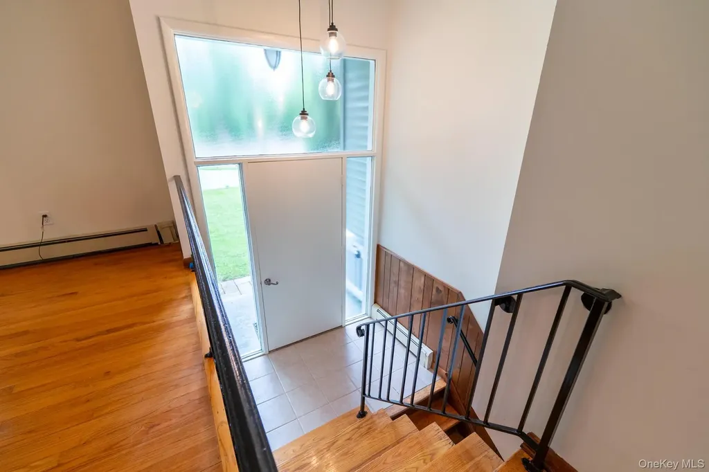 41 Mountain Drive Pleasant Valley NY 12569