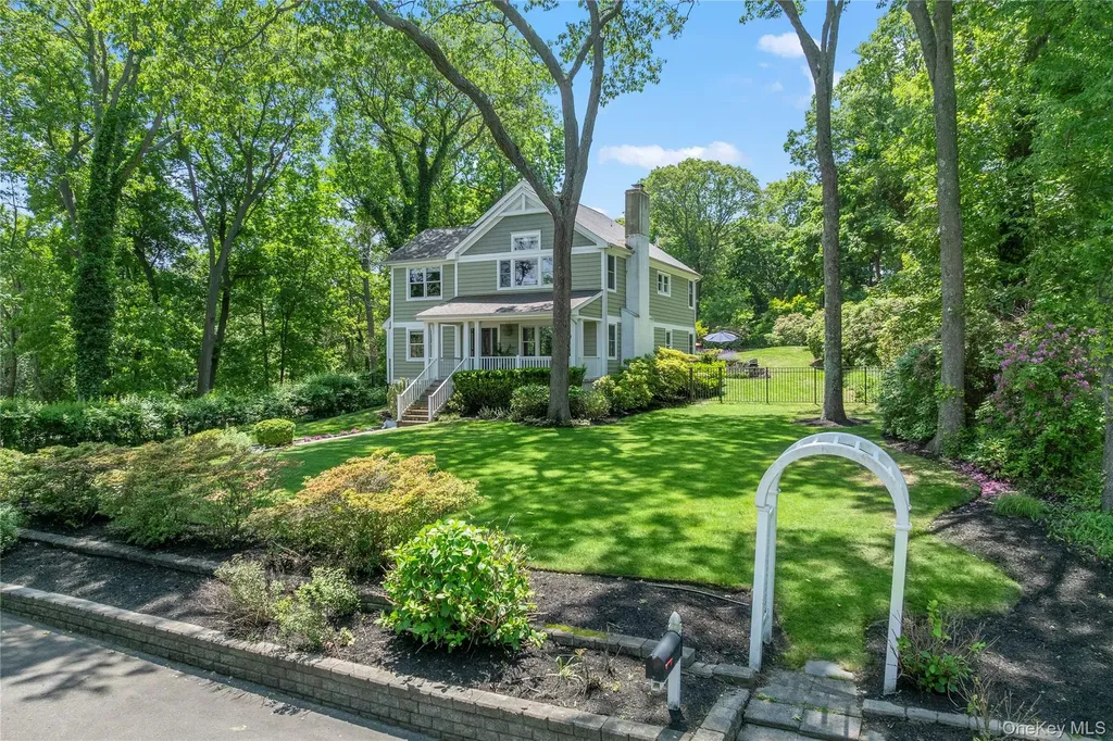 1 Beach Hill Drive Northport NY 11768