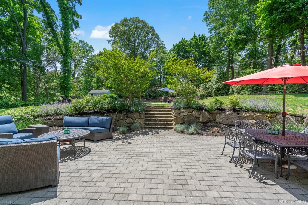 1 Beach Hill Drive Northport NY 11768