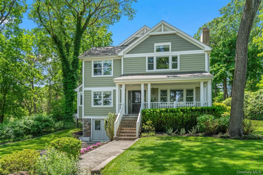 1 Beach Hill Drive Northport NY 11768