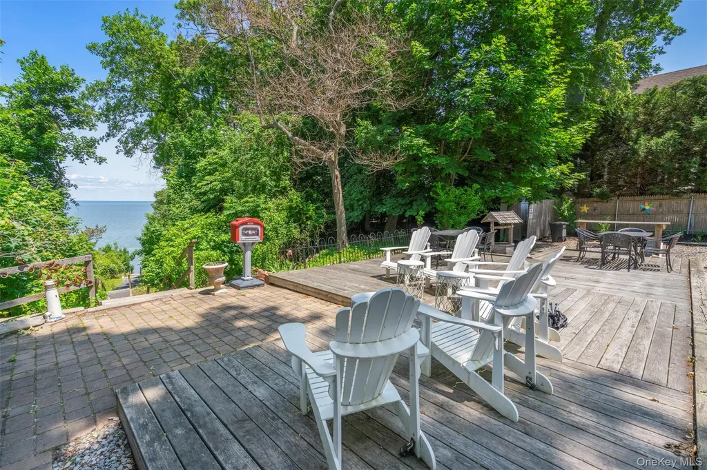 1 Beach Hill Drive Northport NY 11768