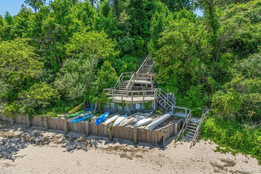 1 Beach Hill Drive Northport NY 11768
