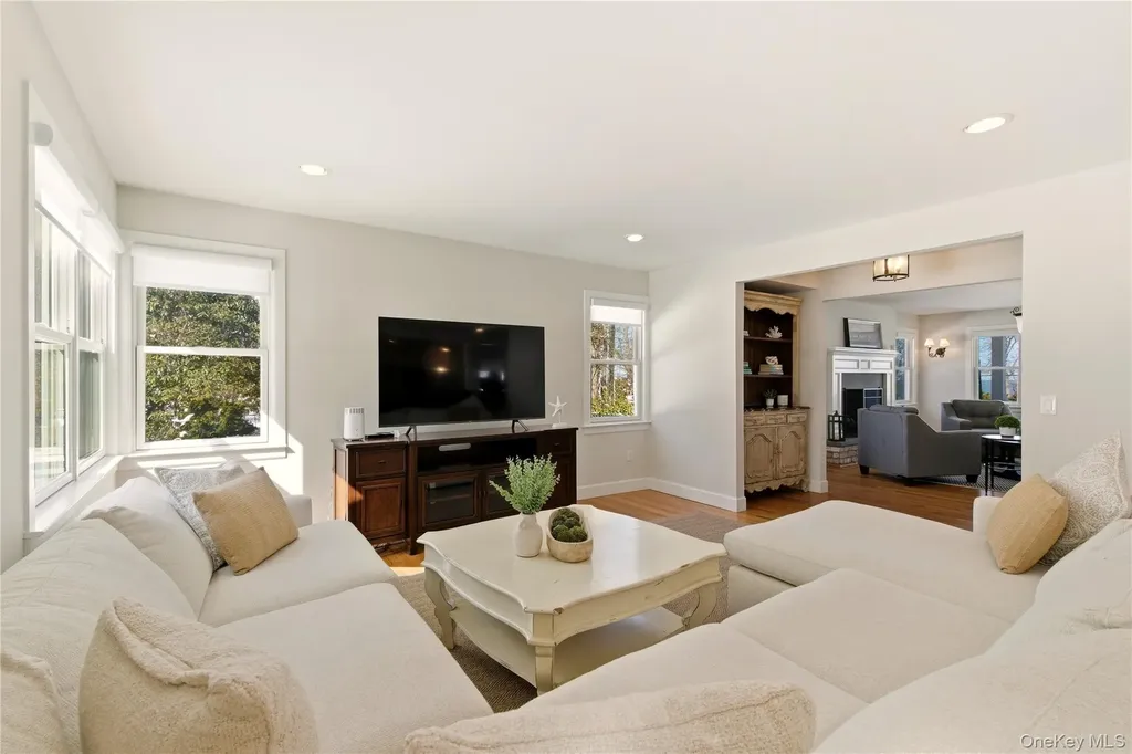 1 Beach Hill Drive Northport NY 11768