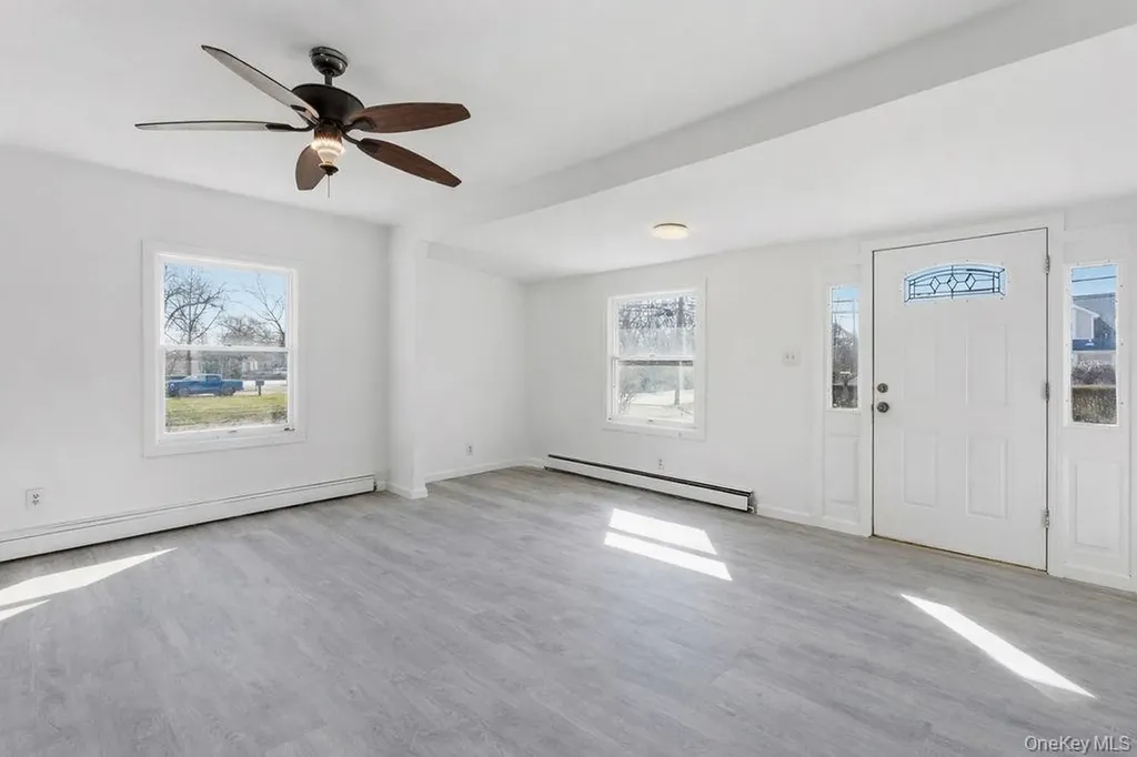173 Ferndale Boulevard Islip NY 11751