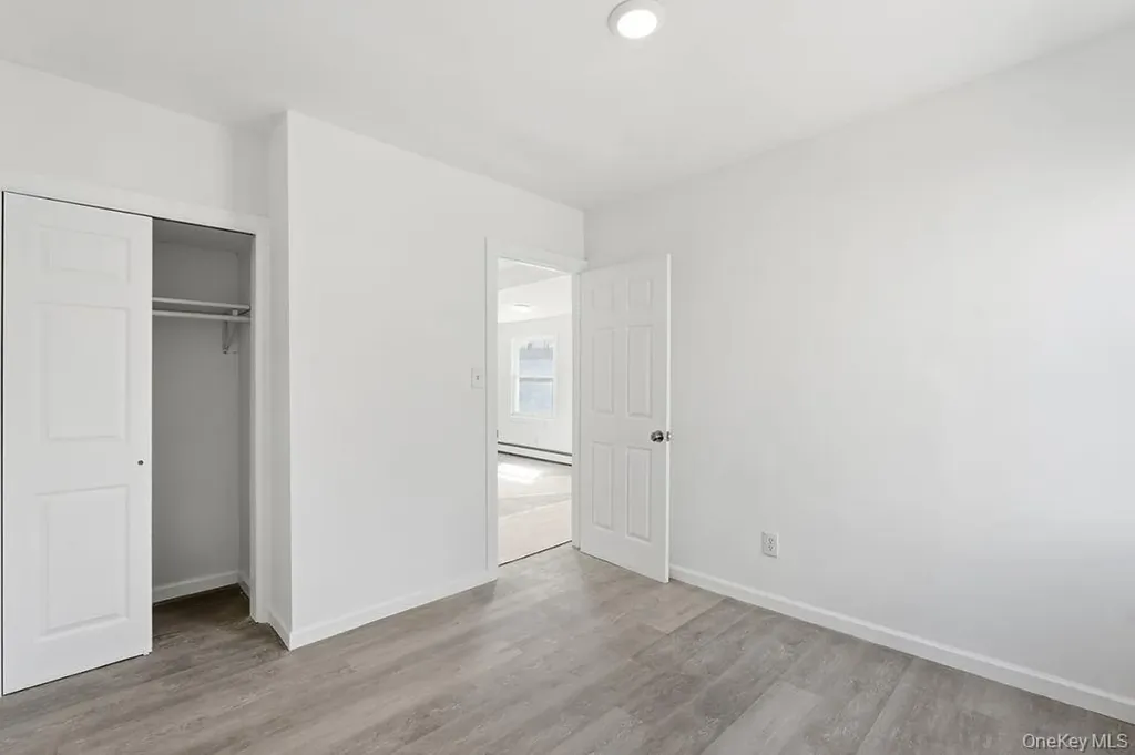 173 Ferndale Boulevard Islip NY 11751