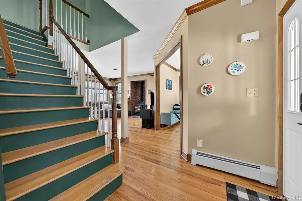 72 Coppergate Lane Warwick NY 10990
