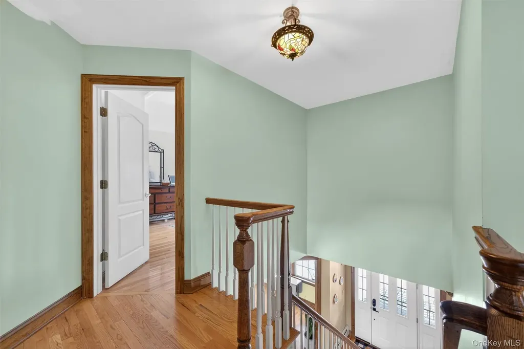 72 Coppergate Lane Warwick NY 10990