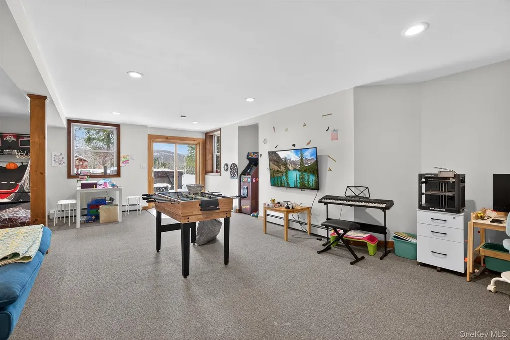 72 Coppergate Lane Warwick NY 10990