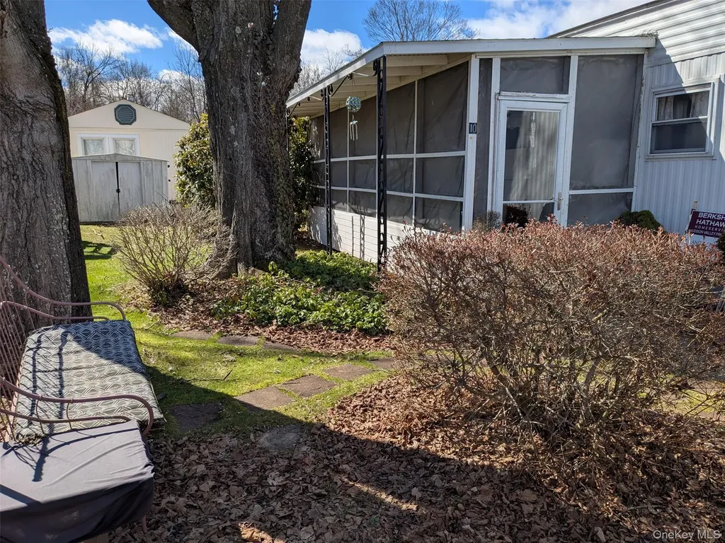 10 Treeline Circle Cold Spring NY 10516