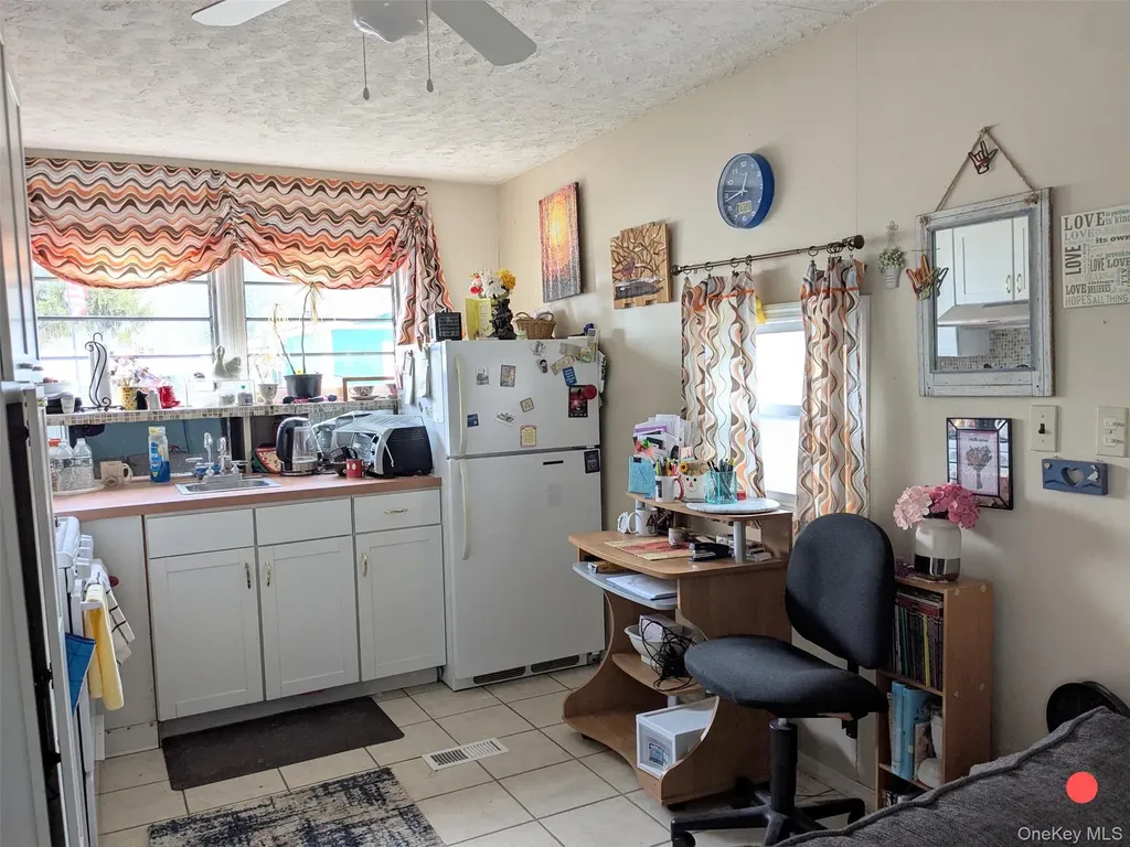 10 Treeline Circle Cold Spring NY 10516