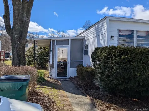 10 Treeline Circle Cold Spring NY 10516