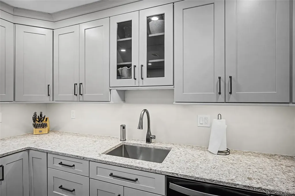 168 Gothic Circle Manorville NY 11949
