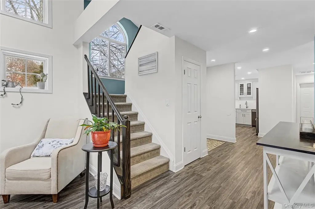 168 Gothic Circle Manorville NY 11949
