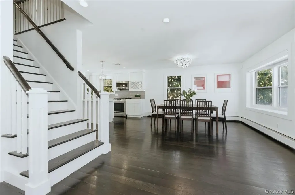 4 Lawrence Place Pelham NY 10803