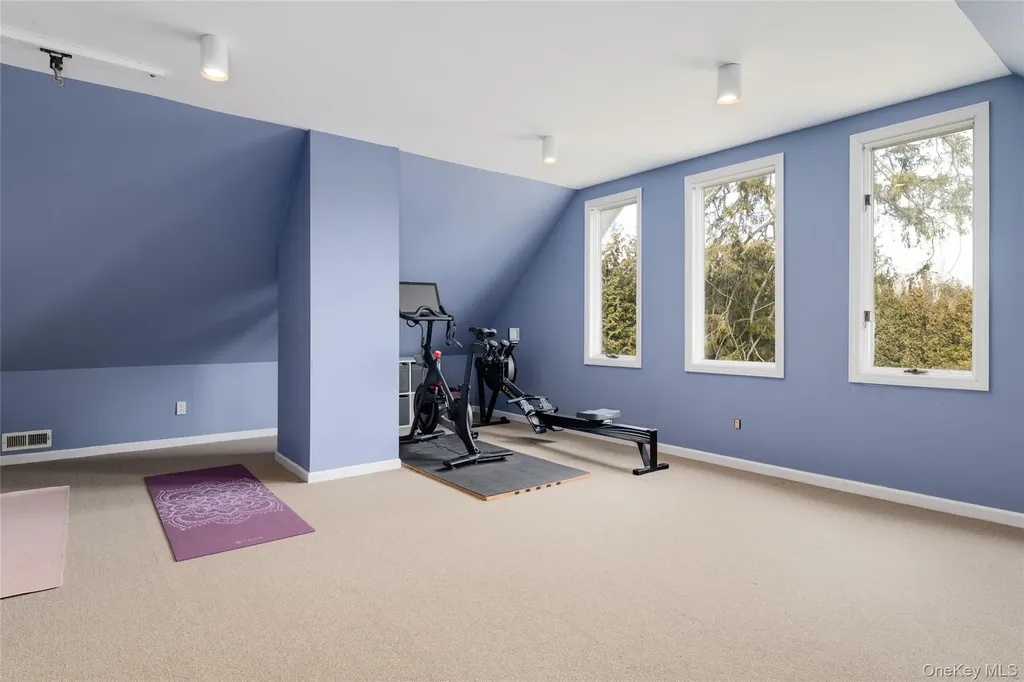 239 Sunnyridge Road Harrison NY 10528