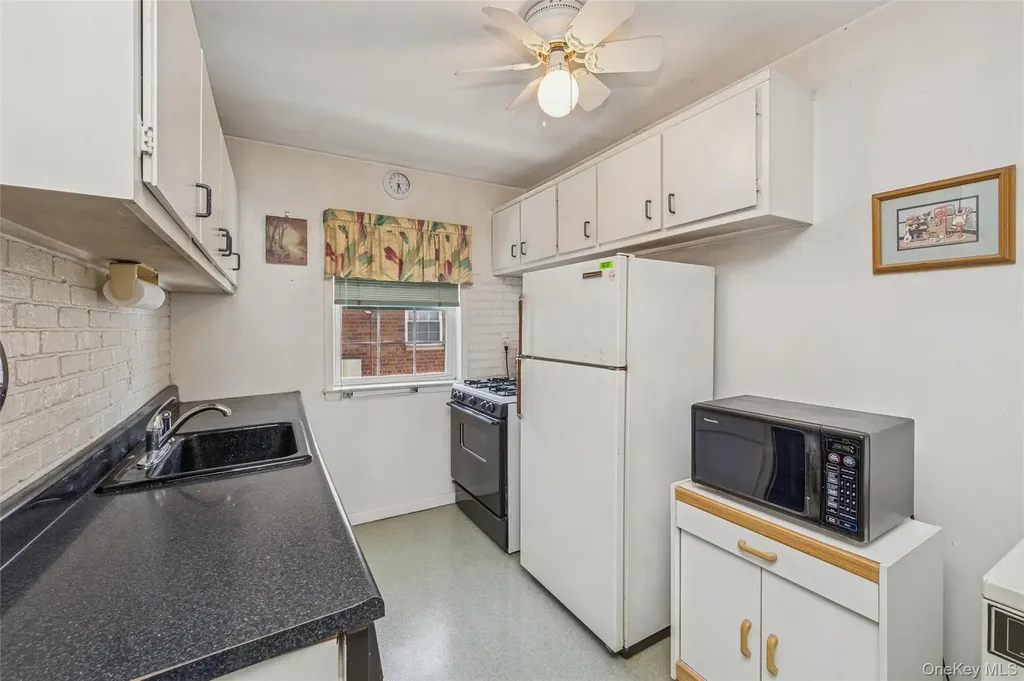 2537 Jerusalem Avenue North Bellmore NY 11710