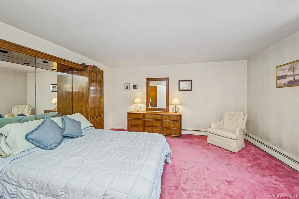 2537 Jerusalem Avenue North Bellmore NY 11710