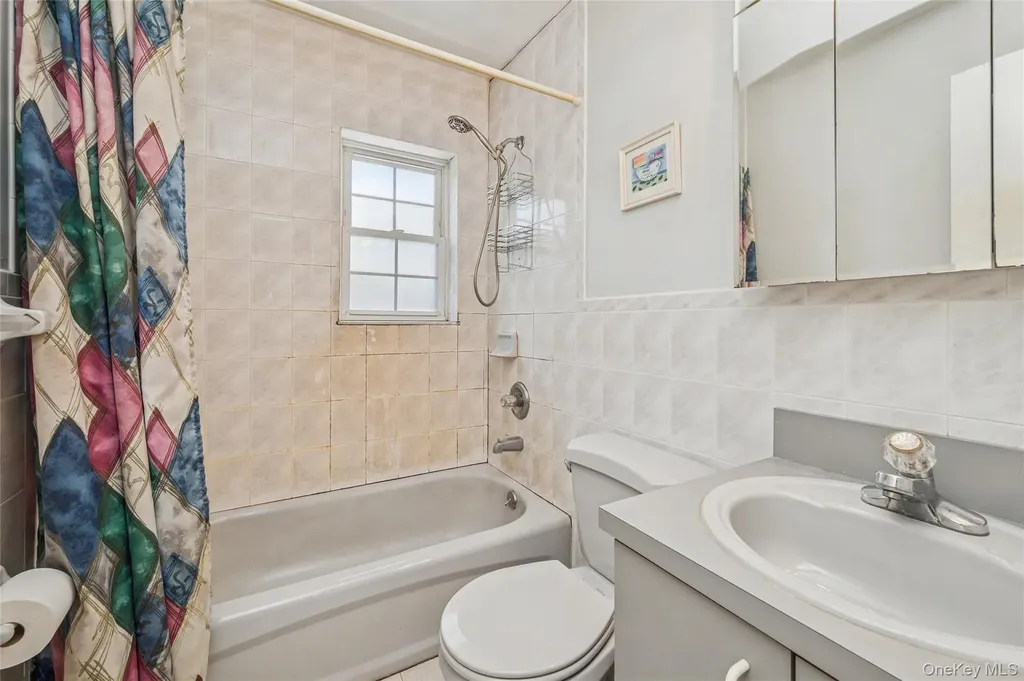 2537 Jerusalem Avenue North Bellmore NY 11710