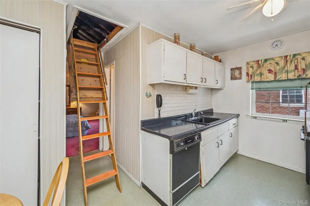 2537 Jerusalem Avenue North Bellmore NY 11710