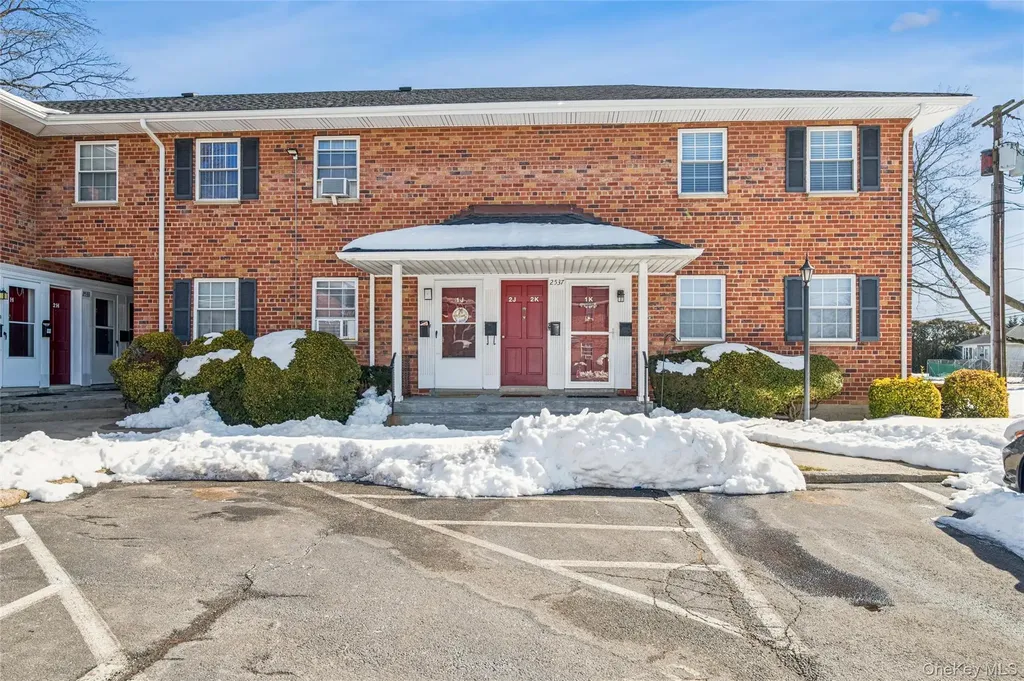 2537 Jerusalem Avenue North Bellmore NY 11710