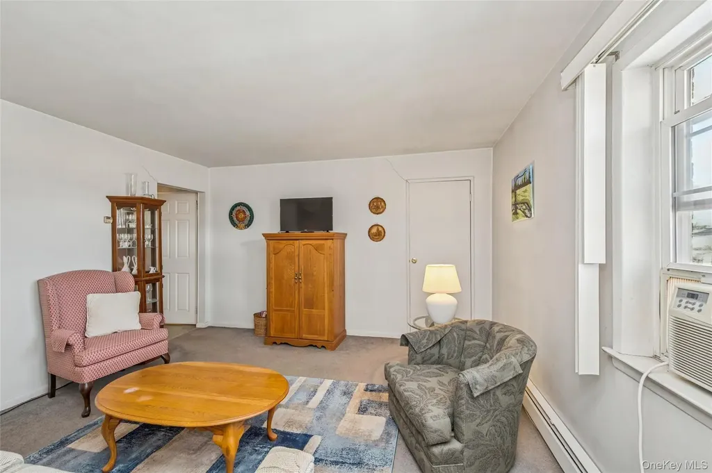 2537 Jerusalem Avenue North Bellmore NY 11710