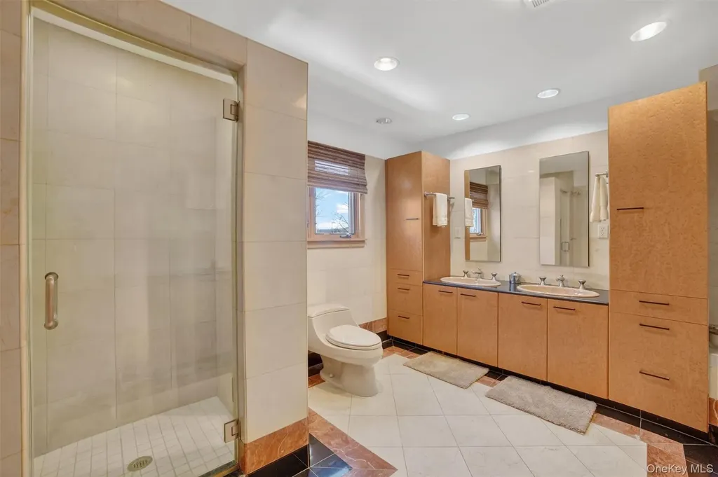 7 Fairgreen Court Cortlandt Manor NY 10567