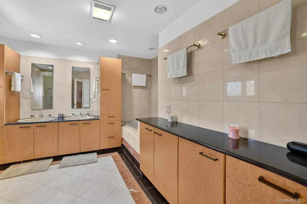 7 Fairgreen Court Cortlandt Manor NY 10567