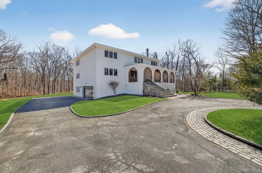 7 Fairgreen Court Cortlandt Manor NY 10567
