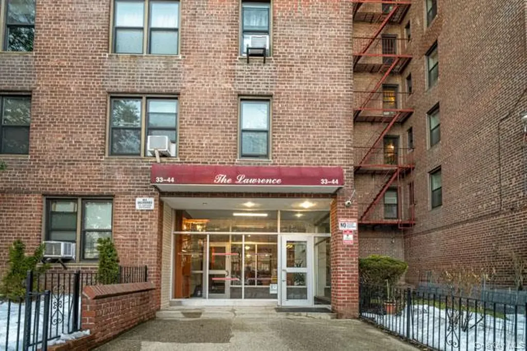 33-44 Junction Boulevard Jackson Heights NY 11372