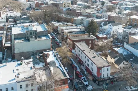 1727 Victor Street Bronx NY 10462