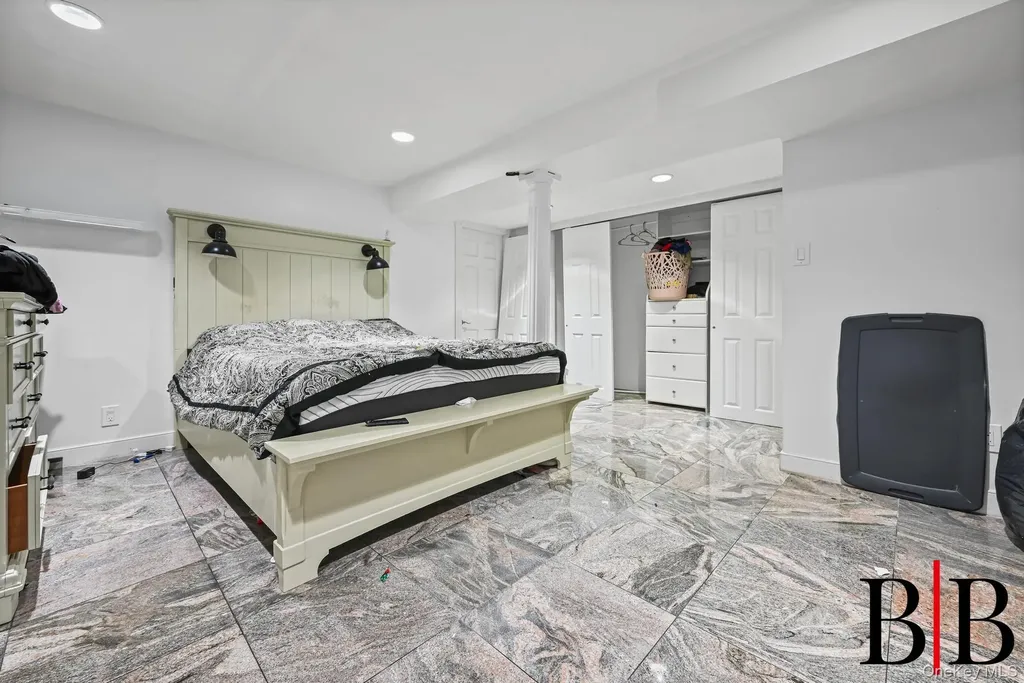 2044 E 60 Street Brooklyn NY 11234