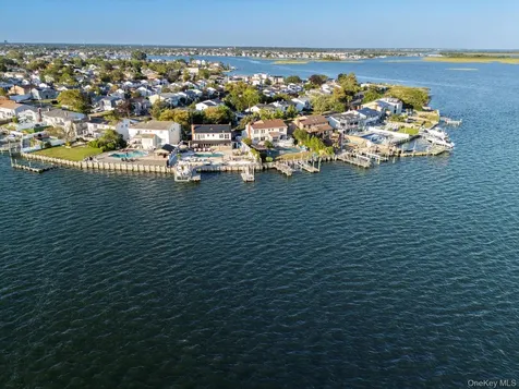 3600 Bertha Drive Baldwin Harbor NY 11510