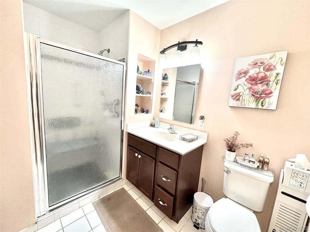 11 Hunter Drive Central Islip NY 11722