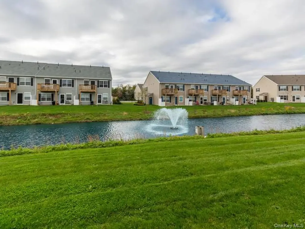 11 Hunter Drive Central Islip NY 11722