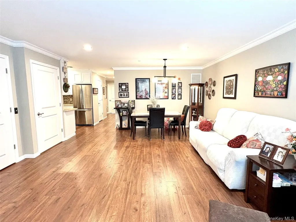 11 Hunter Drive Central Islip NY 11722