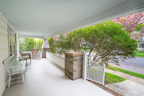 210 5th Street Greenport NY 11944