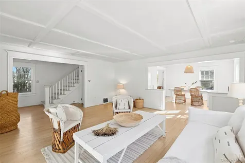 210 5th Street Greenport NY 11944