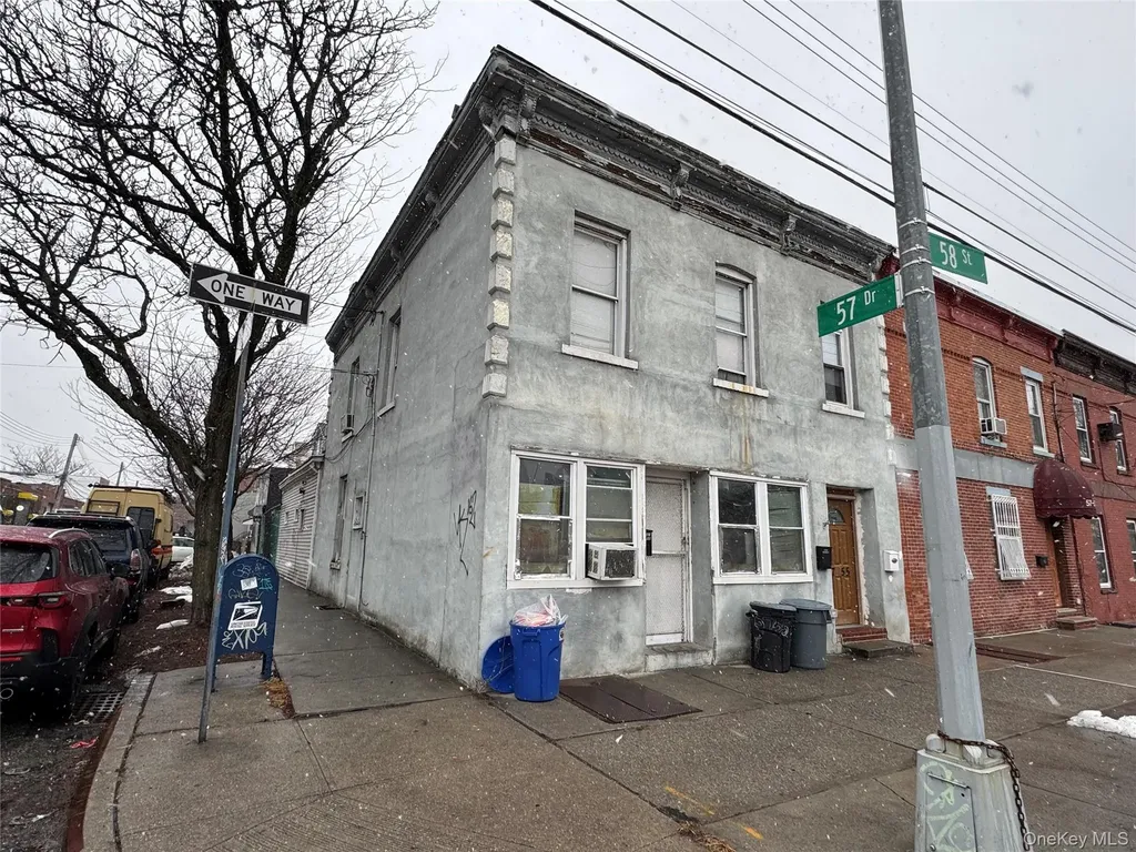 5755 58th Street Maspeth NY 11378